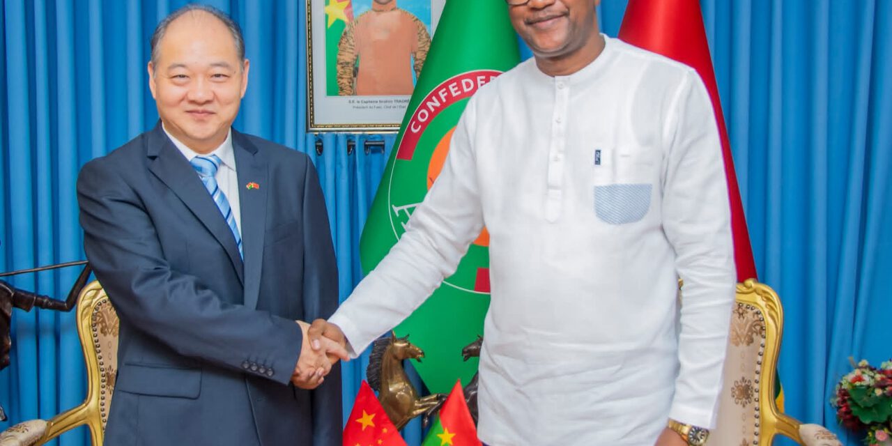 Coopération bilatérale : SEM Zhao DEYONG présente au Burkina Faso l’Initiative pour la Gouvernance mondiale du Président Xi Jinping