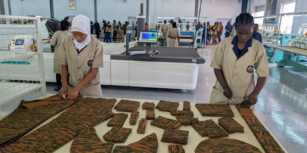 Burkina : Une usine de textile pour habiller localement les FDS