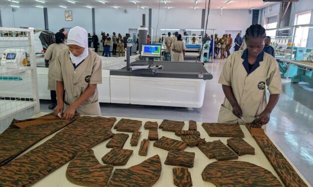 Burkina : Une usine de textile pour habiller localement les FDS