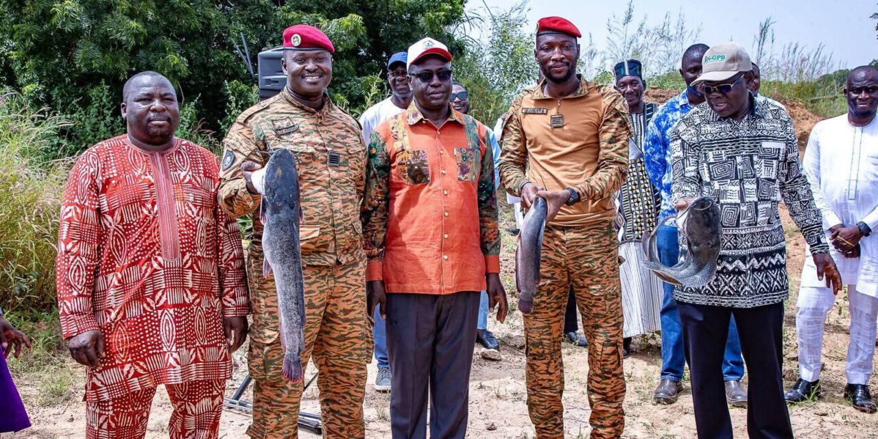 Burkina : L&rsquo;armée participe à la souveraineté alimentaire avec de la pisciculture